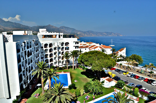 Carabeo Vista Mar ubicada en Nerja (Málaga)