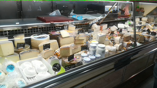 Formatges i més ubicada en Valencia (Valencia)