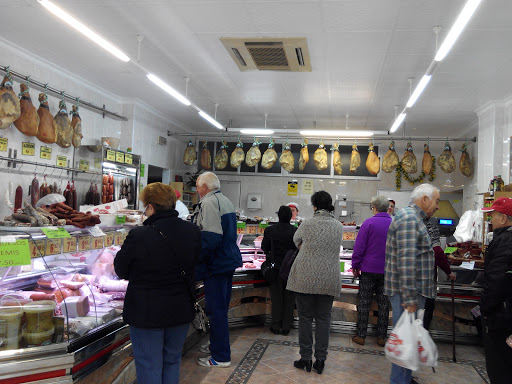 Embutidos y Jamones Duro Sl ubicada en Tobarra (Albacete)