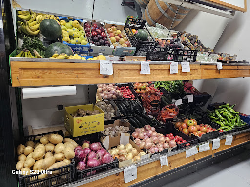 SUPERMERCAT VILATORTA ubicada en Sant Julià de Vilatorta (Barcelona)