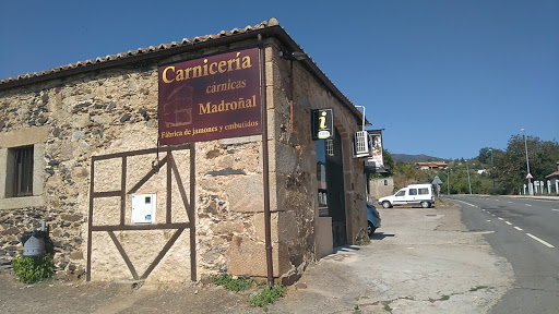 Carnicería Madroñal ubicada en Sotoserrano (Salamanca)