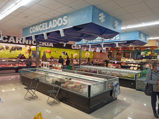 Supermercados Superdumbo ubicada en Almoradí (Alicante)