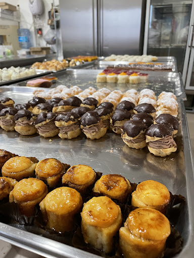 Confiteria Maria Antonia ubicada en Benacazón (Sevilla)