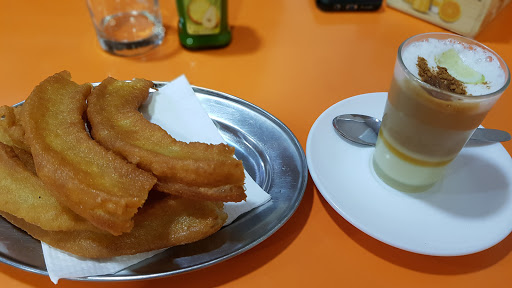 Cafeteria Churreria Mencey de Abona ubicada en Granadilla de Abona (Santa Cruz de Tenerife)