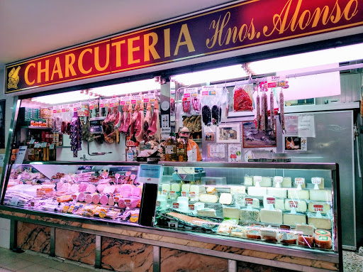 Charcutería Hermanos Alonso ubicada en Alcorcón (Madrid)