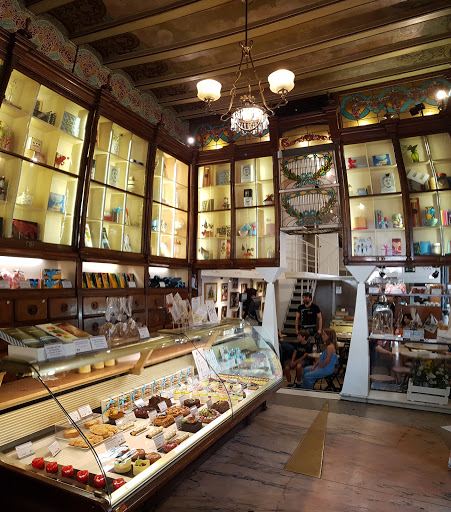 Pastisseria Escribà ubicada en Barcelona (Barcelona)