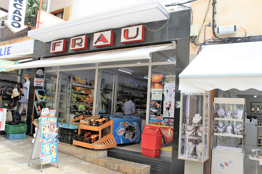 Supermercat Frau ubicada en el Port (Islas Baleares)