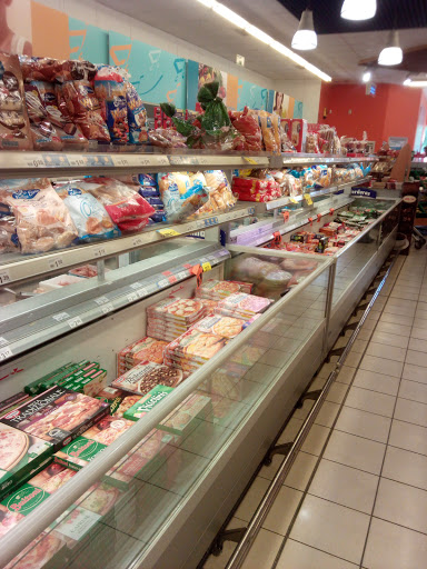 Lupa Supermercados ubicada en Cigales DO (Valladolid)