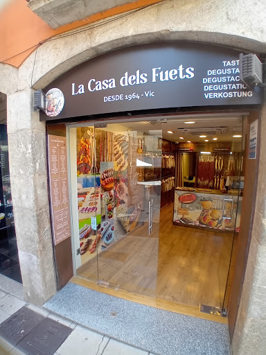 LA CASA DELS FUETS ubicada en Figueres (Girona)