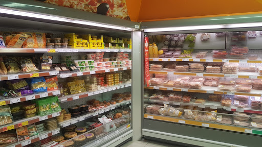 Supermercat Consum ubicada en Faura (Valencia)