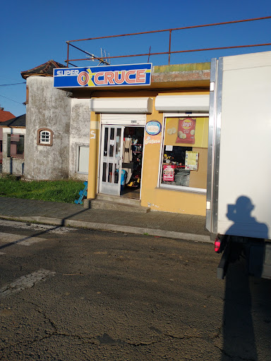 Supermercado O CRUCE ubicada en San Ramón (Moeche) (A Coruña)