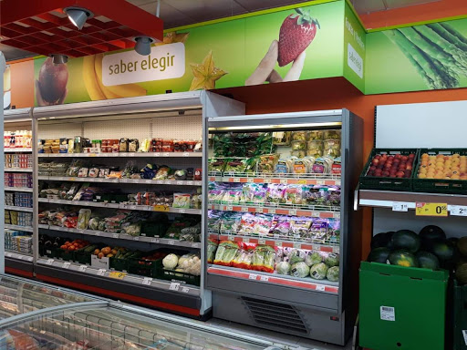 Supermercados Charter ubicada en Las Pedroñeras (Cuenca)