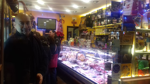 CARNISSERIA I XARCUTERIA DELICATESSEN CAL SITO ubicada en Barcelona (Barcelona)