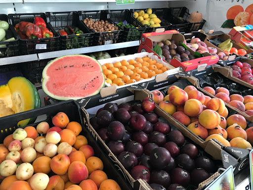 Colmado Mijes. Autoservicio y Frutería ubicada en Rota (Cádiz)