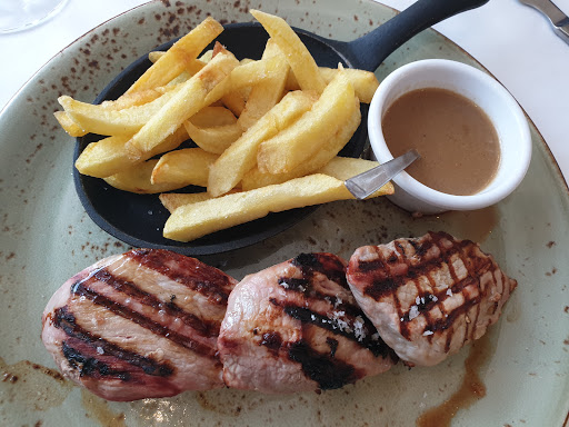 Restaurante Raíces ubicada en Alhaurín de la Torre (Málaga)