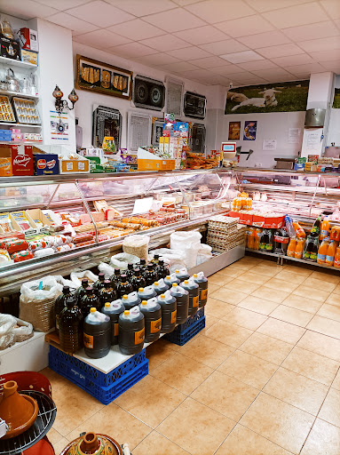 Carnicería (halal y árabe) al amal ubicada en Móstoles (Madrid)