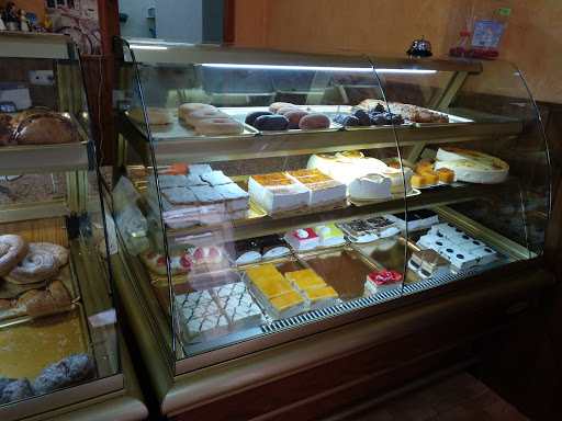 Pasteleria Juan Miguel ubicada en Roquetas de Mar (Almería)