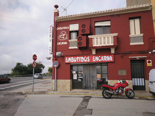 EMBUTIDOS ENCARNA. Estamos abiertos en la Calle Peso