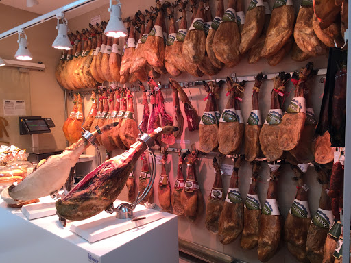 Matas Artesanos del Ibérico ubicada en Madrid (Madrid)