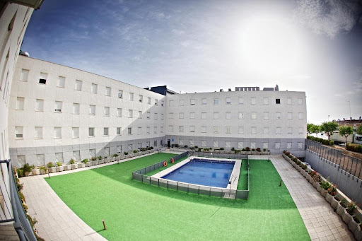 Apartamentos Vértice Sevilla Aljarafe ubicada en Bormujos (Sevilla)