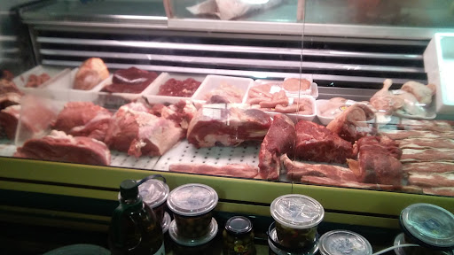 CARNICERÍA Y FRUTERÍA ISLAS ZANNOUTI ubicada en Felanitx (Islas Baleares)