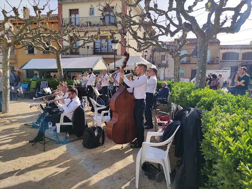 Alimentació Darnius ubicada en Darnius (Girona)