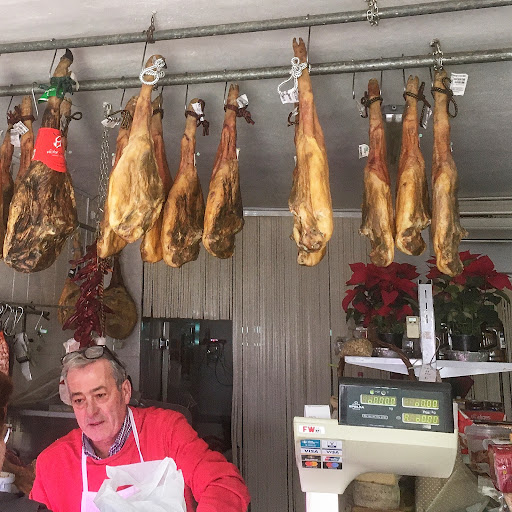 CARNICERIA INMA ubicada en Alfarnate (Málaga)