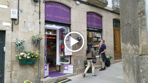 Delicatessen As Monxas ubicada en Santiago de Compostela (A Coruña)