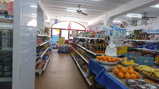 HEY MARKET SUPERMERCADOS ubicada en Colònia de Sant Jordi (Islas Baleares)