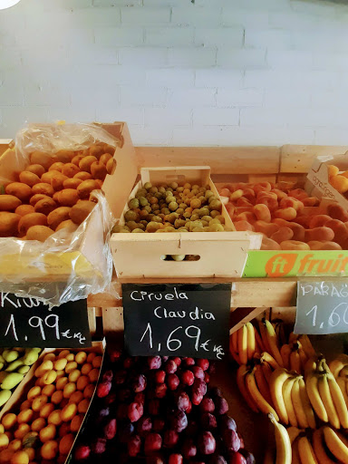 Fruites i Embotits el Fornàs ubicada en Valls (Tarragona)