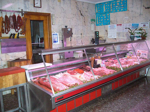 Carnicería Rodríguez ubicada en Tardelcuende (Soria)