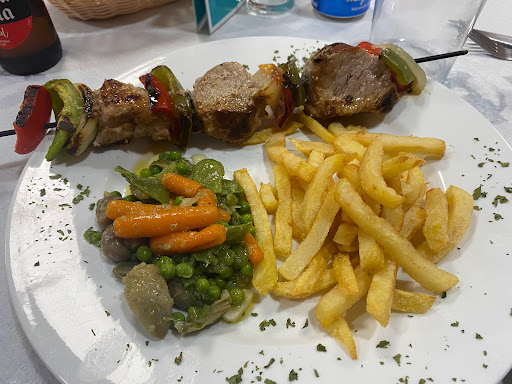 Sabores Bar Taperia ubicada en Estacion de Cartama (Málaga)