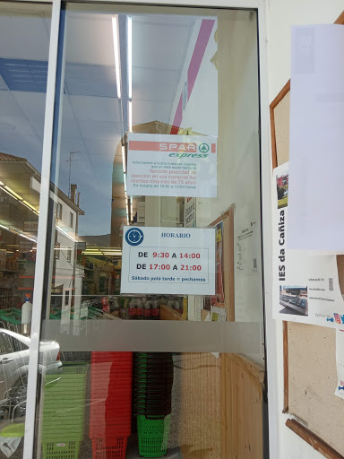 Supermercado Pinchaprecios ubicada en Cortegada (Ourense)