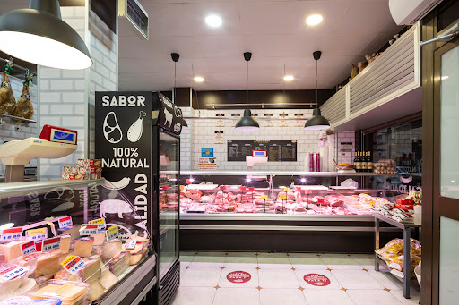Francis Soto Carnicería Charcutería ubicada en Málaga (Málaga)