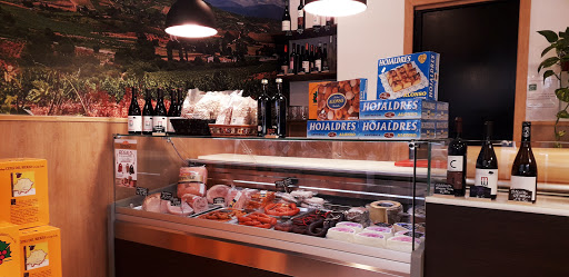 CHARCUTERIA NORTE Y SUR . ESPECIALIDAD EN PRODUCTOS DEL BIERZO ubicada en Granada (Granada)