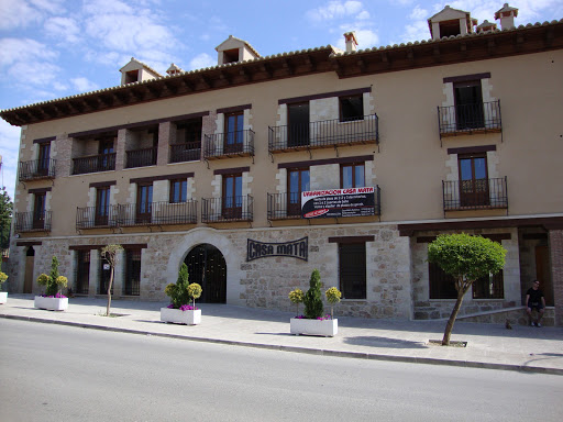 Charcuterías Casa Mata ubicada en Rubielos de Mora (Teruel)