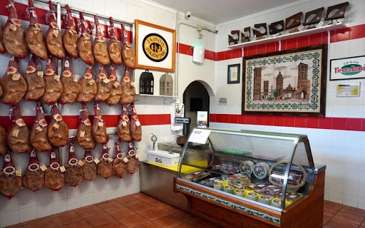 Hermanos Sanchez Polígono la Paz ubicada en Teruel (Teruel)