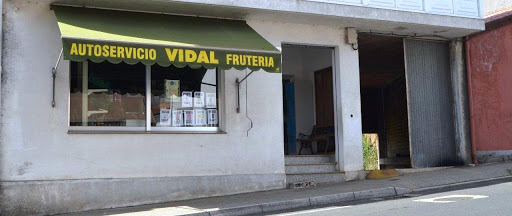 Autoservicio Vidal ubicada en Boimorto (A Coruña)