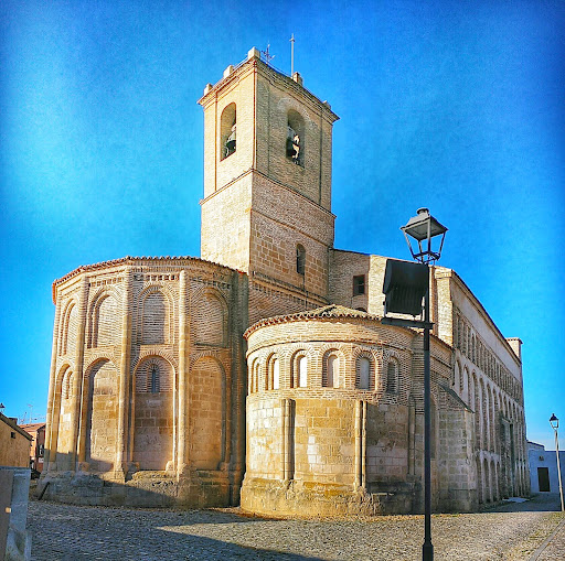 Iglesia Parroquial De Fresno El Viejo ubicada en Fresno el Viejo (Valladolid)