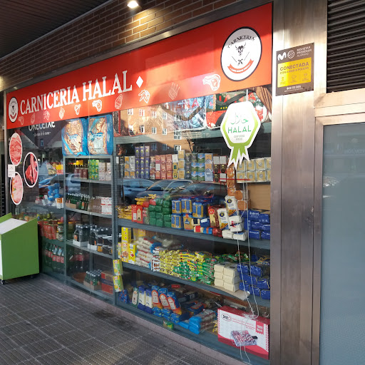 Halal butcher shop ubicada en Berriozar (Navarra)