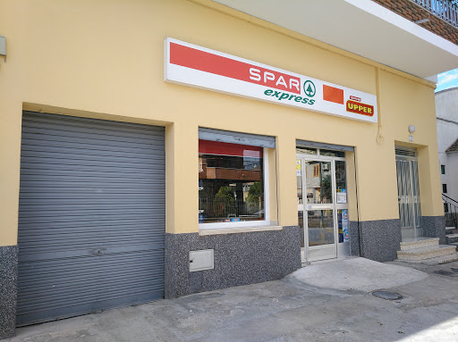 Spar Express ubicada en El Esparragal (Murcia)