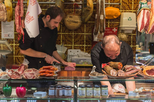 Carnisseria Xarcuteria F. LLADÓ ubicada en Figueres (Girona)