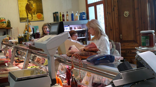 Carnicería Charcutería Silvino ubicada en Navajas (Castellón)