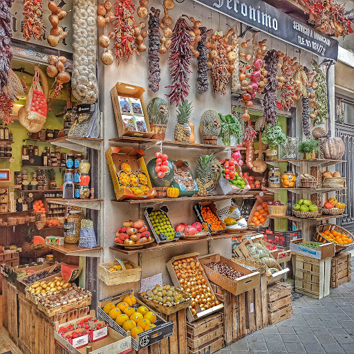 Bodegon El Pequeño Gourmet ubicada en Madrid (Madrid)