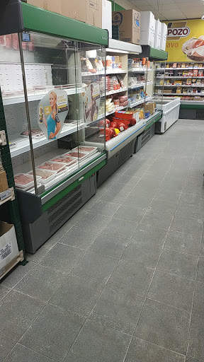 El Cash De San Pedro Supermarket ubicada en San Pedro del Pinatar (Murcia)