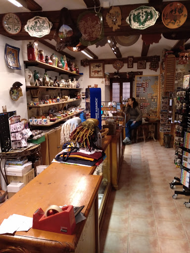 Artesanía y Casa Jarreta ubicada en Albarracín (Teruel)