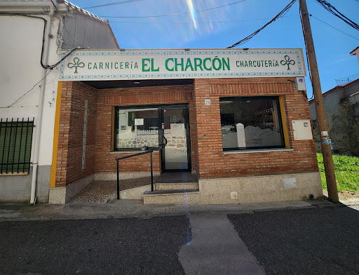 Carniceria El Charcón ubicada en Lanzahíta (Ávila)