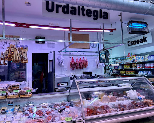 Zaton Supermerkatua ubicada en Ondarroa (Vizcaya)