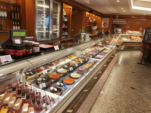 Pastelería Mallorca Serrano ubicada en Madrid (Madrid)