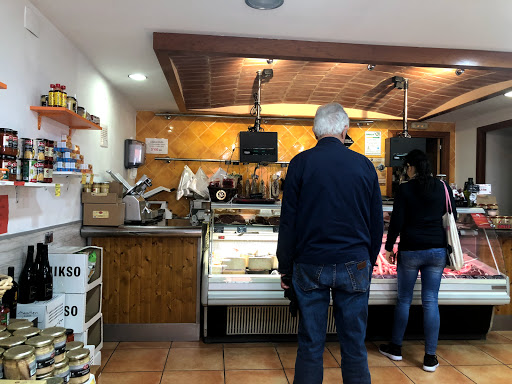 Cansaladeria Ca la Siona ubicada en Vacarisses (Barcelona)